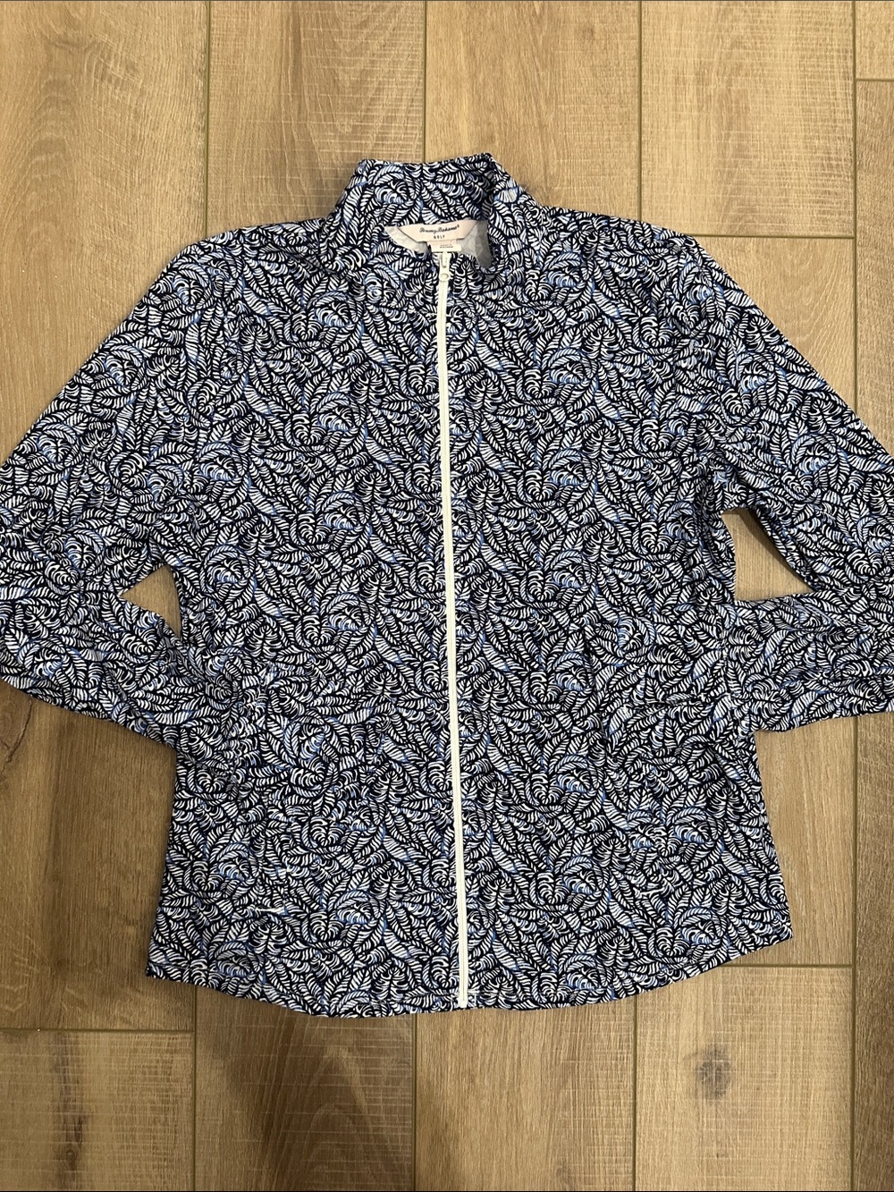 Tommy Bahama Blue and White Palm-Print Zip Shirt